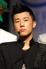 高清图：韩国新人组合‘INFINITE’出道Showcase 