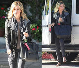 组图：明星爱街拍第9期各式围巾冬日搭配方案