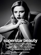 组图：童星科洛莫瑞兹拍写真 复古浓艳PK小清新