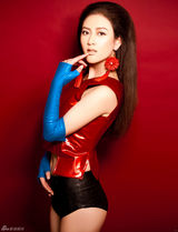 组图：赵柯全新火热写真 尽显美艳性感诱惑