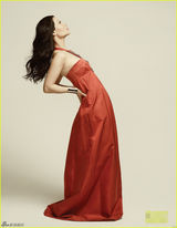 组图：刘玉玲登杂志封面 造型多变优雅妩媚