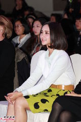 组图：张歆艺性感现身有望年底与男友完婚