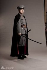 组图：献礼剧《开天辟地》蒋介石定妆照 