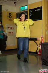 组图：陶喆与辣妹热舞互摸 谢霆锋帅气现身飙歌