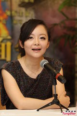 组图：于震不惧压力力挺抗日剧 胡可沙溢游澳洲