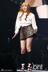 组图：HELLOVENUS等出席首尔艺术大学入学仪式