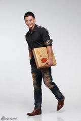 组图：顾又铭中秋佳节送祝福