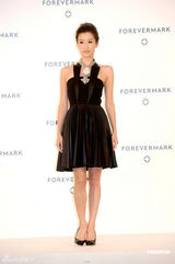 组图：谢婷婷期待柏芝再孕 不追问男友过去感情