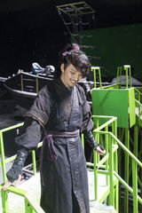 独家：《海盗》雪天开工 孙艺珍霸气雪莉遭绑