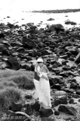 组图：陈小春应采儿蜜月照曝光 大秀幸福甜蜜