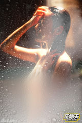 《乐翻天》孟瞳迪沐浴照曝光 饰演妖媚小三