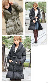 组图：中北成美穿羽绒服拍写真秀冬日甜美搭配