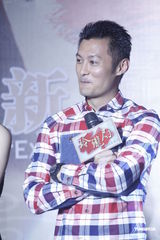 组图：余文乐为母亲首次出演内地电视剧