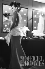 组图：谭晶伦敦复古大片彰显国际范