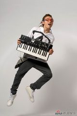 组图：《唱响》10强音乐写真 金叶爱慕丁少华？