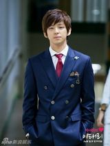 策划：校服军装白大褂 韩版美男制服诱惑