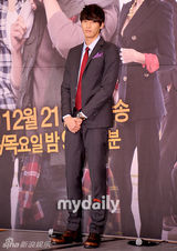 组图：韩星池昌旭黄信惠等出席新剧发布会