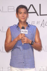 高清组图：彭于晏为手表代言 阳光帅气大秀健美肌肉