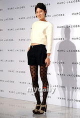 组图：少女时代允儿与BB成员G-dragon等助阵新品发布