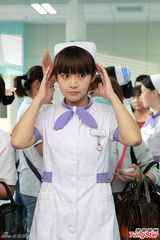 组图：《天使的微笑》热拍 陈小艺拒当女汉子