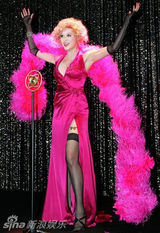 幻灯图集：藤原纪香将演音乐剧 恢复单身大跳艳舞