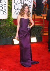 高清组图：罗斯-拜恩亮相红毯紫色礼服优雅迷人