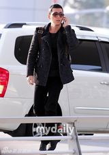 组图：《IRIS2》赴匈牙利取景 李多海等亮相机场