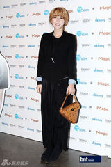 组图：张允珠崔贞允等明星出席饮水机新品宣传活动