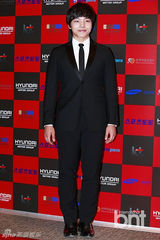 组图：吕珍九宋康昊出席年度电影奖颁奖礼