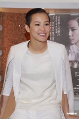 组图：何韵诗《贾宝玉》再掀热潮 林青霞张艾嘉捧场