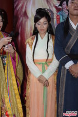 组图：《新济公》横店热拍 陈浩明陈紫函等现身