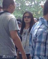 组图：赵薇《致青春》百张片场工作照曝光