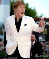 组图：罗伯特雷德福白衣潇洒 希亚-拉博夫黑装帅气