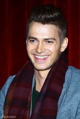 组图：对话海登：和刘亦菲谈PG级纯爱