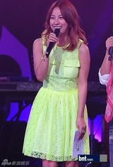 组图：韩星金济东罗尹权等出演节目《You and I》