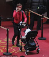 组图：孙俪承认怀二胎 盘点娘娘与邓超幸福生活