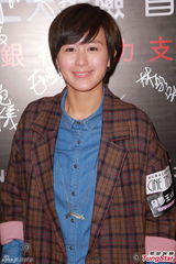 组图：HKTV复活将推流动电视 元华唐宁展笑颜