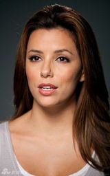 杰西卡-阿尔芭和伊娃-朗格利亚等明星合拍写真(图)