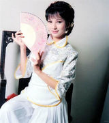 组图：赵雅芝海量旧照 少女时代亭亭玉立初现巨星相