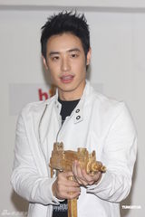 高清：潘玮柏新造型首度曝光 对蔡依林selina有好感