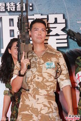 组图：谢天华欲自组工作室 命名“Laughing哥”