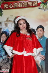 组图：《名媛望族》剧组齐聚宣传 杨怡压力大长痘