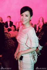 组图：张静初被曝奉子成婚 恬淡美人写真盘点