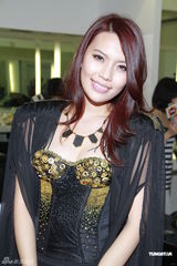 组图：王璐瑶称情欲短信真实 并非借余文乐上位