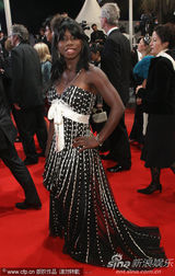 幻灯图集：导演迈克-李携主创出席《又一年》首映