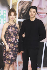 独家高清：尹恩惠撑新剧发布 郑容和李东健撞脸