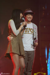 幻灯：李宇春领衔太麦群星会 师弟MIC男团人气飙升 