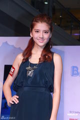 组图：吴千语坦承恋情结束 与林峰传绯闻不尴尬