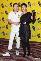 组图：《武侠》主创齐聚香港首映 众星现身助阵