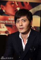 组图：张东健宣传《危险关系》大谈爱情观